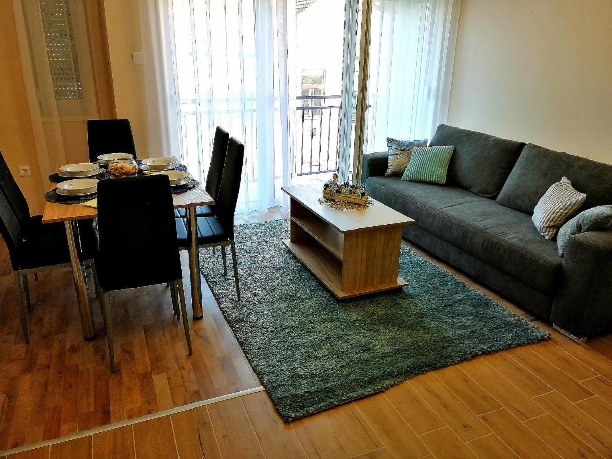 Olga Apartman Сегед Экстерьер фото